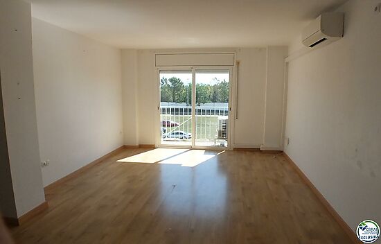 Apartment in the center of Figueras