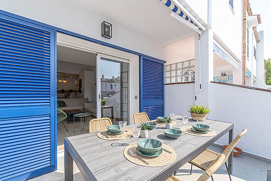 Maison à louer sur canal avec 3 chambres et amarre privée a Empuriabrava