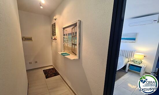 Reserved-Renovated apartment with canal view - Sant Maurici area