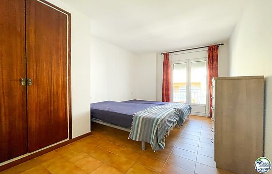 Appartement de 2 chambres situé à 100m de la plage du port de Llançà.