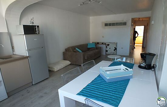 One bedroom apartment 50 m from the beach