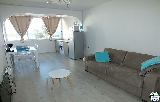 One bedroom apartment 50 m from the beach