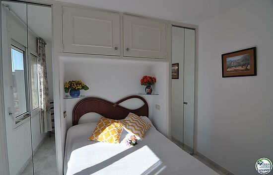 Charmant appartement situé à 150 mètres de la plage à Santa Margarita, Roses.