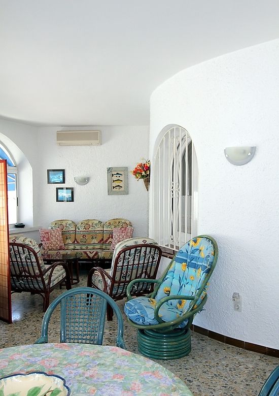 Empuriabrava, for rent, house with pool and private mooring