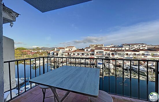 Magnificent apartment with canal view, SOUTH exposure