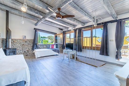  Alt Emporda, Sant Miquel de Fluvia , masia en alquiler para 11 personas con piscina privada, sauna,